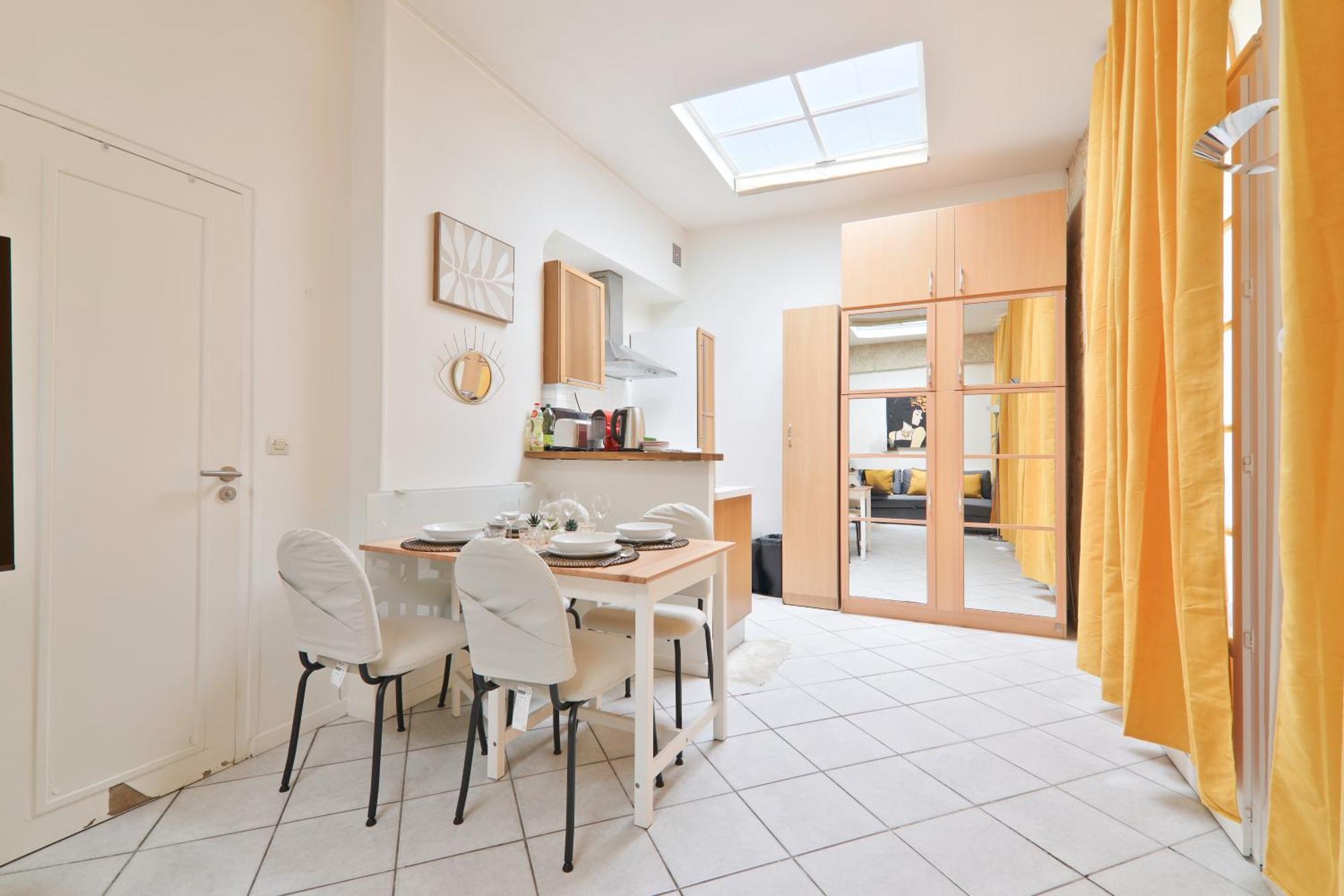 Studio Appartement Quartier Musee Du Louvre 3 Free Netflix パリ エクステリア 写真